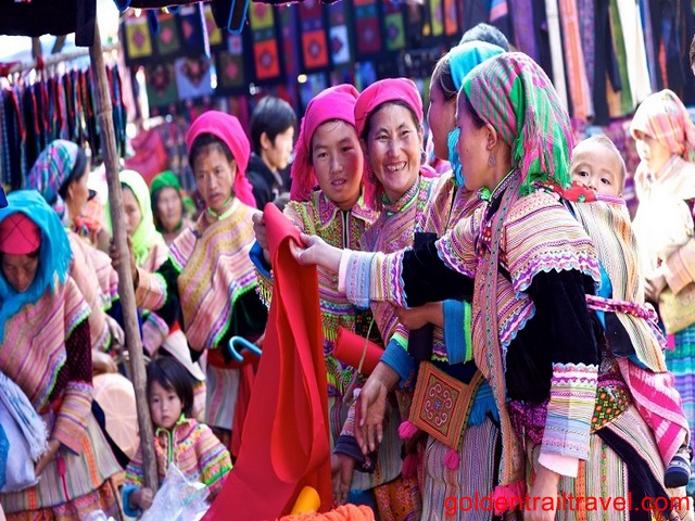 Northern Vietnam 5 Day Tour Cao Son Market, Halong Bay